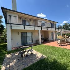 Roof-cleaning-and-house-washing-in-lake-mary-Florida 0